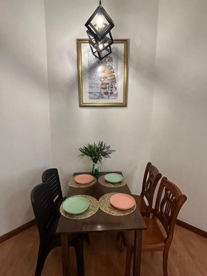 Riverbank Suites Waterfront 507 Kuching Luaran gambar